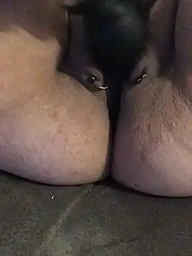 Ich-eben123 online show from 4, 4, 2026