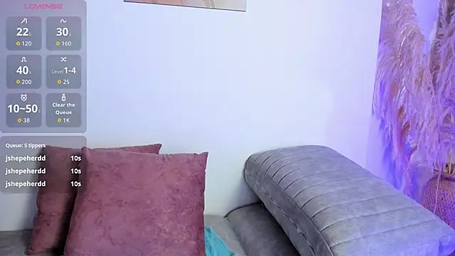 Snapshot of kamila_flower chatting on 19, 11, 2025 kamila flower online show from 19, 11, 2025