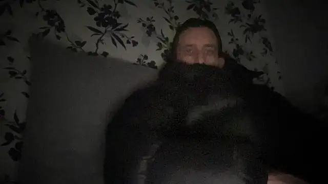 Big8inchUncutCock online show from 24, 4, 2026