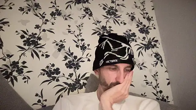 Big8inchUncutCock online show from 14, 5, 2026