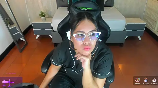 Snapshot of lissa_jhonsoon chatting on 15, 11, 2025 lissa jhonsoon online show from 15, 11, 2025