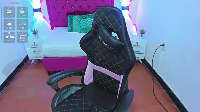 Snapshot of lissa_jhonsoon chatting on 24, 10, 2025 lissa jhonsoon online show from 24, 10, 2025