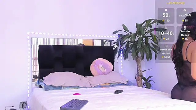 i alexanew online show from 8, 11, 2025