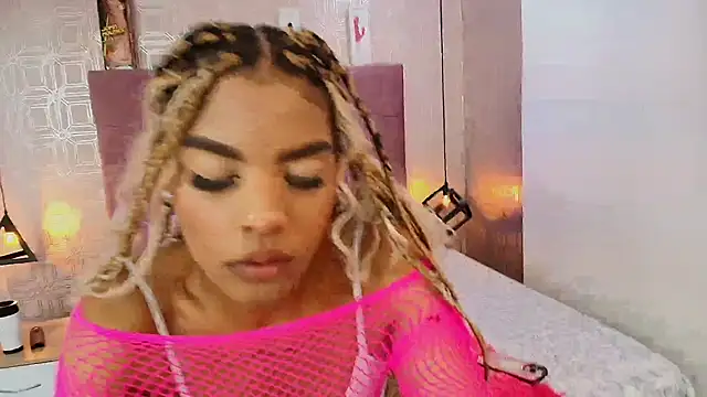 LexieBloom online show from 16, 9, 2025