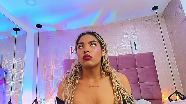 LexieBloom online show from 7, 10, 2025