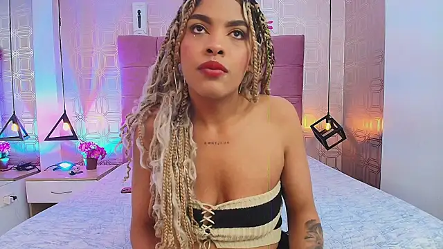 LexieBloom online show from 4, 10, 2025