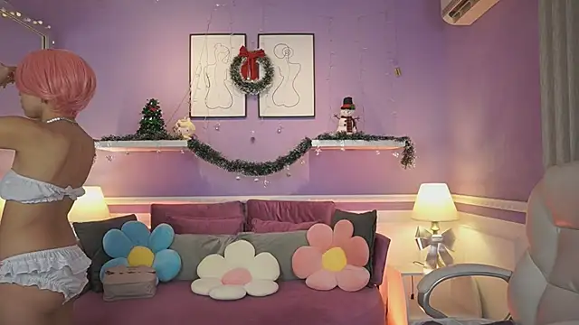 DahliaGrey online show from 4, 12, 2025