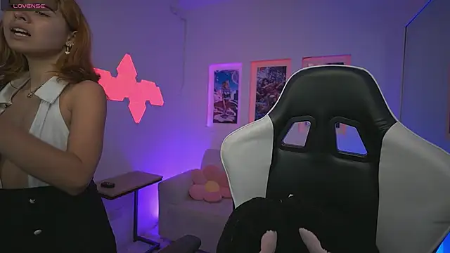 DahliaGrey online show from 28, 4, 2026