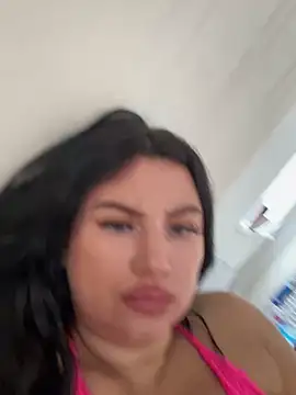 Desire-XOXOX online show from 4, 10, 2025