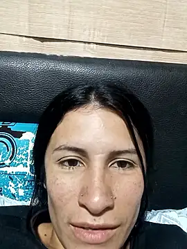 karinnahotdirty online show from 17, 12, 2025