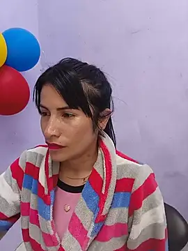 Snapshot of karinnahotdirty chatting on 25, 6, 2026 karinnahotdirty online show from 25, 6, 2026