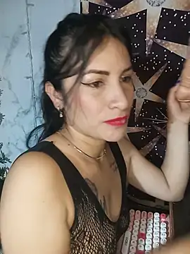 karinnahotdirty online show from 14, 5, 2026