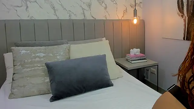 Karlla Brown online show from 18, 9, 2025