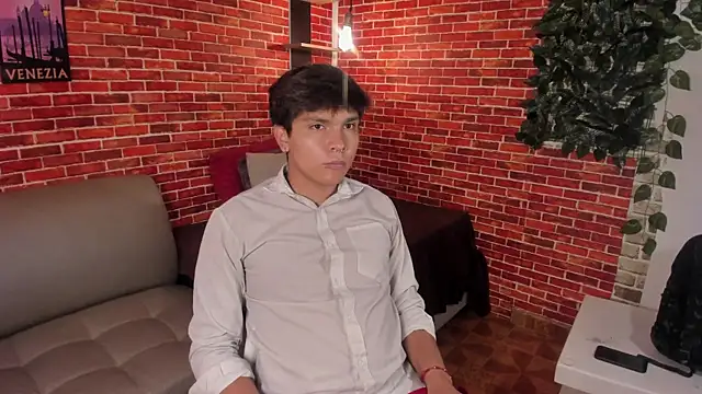 Thiago Kozak online show from 21, 7, 2026