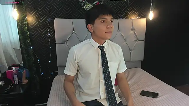 Thiago Kozak online show from 25, 11, 2025