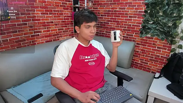 Thiago Kozak online show from 22, 5, 2026