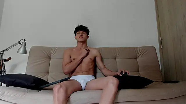 2Amateur Guys online show from 12, 9, 2025