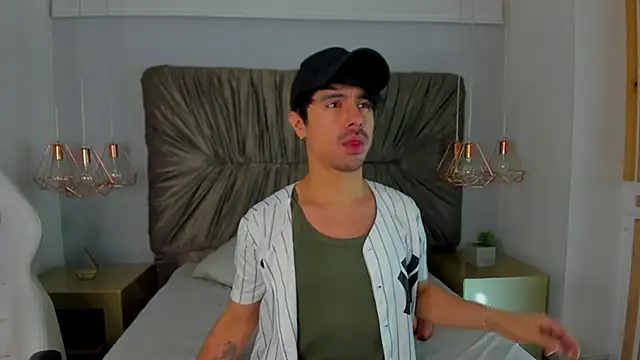 BryCams3 online show from 20, 9, 2025