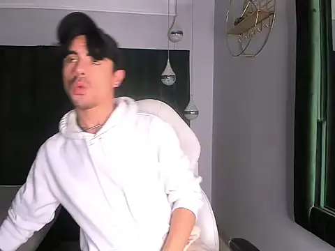 BryCams3 online show from 13, 11, 2025