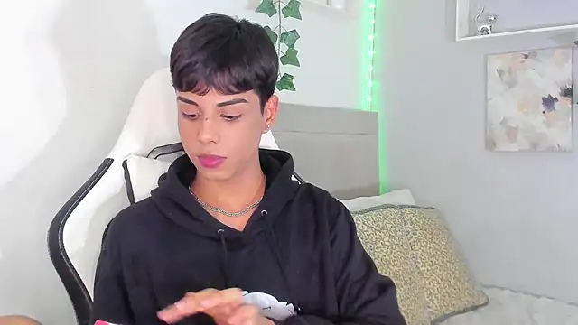 Thomas wil online show from 26, 10, 2025