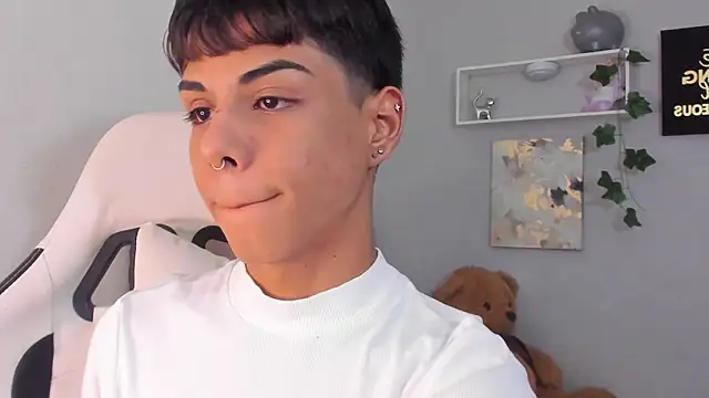 Thomas wil online show from 18, 11, 2025