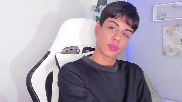 Thomas wil online show from 24, 10, 2025