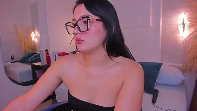 cristina gallardo online show from 9, 5, 2026