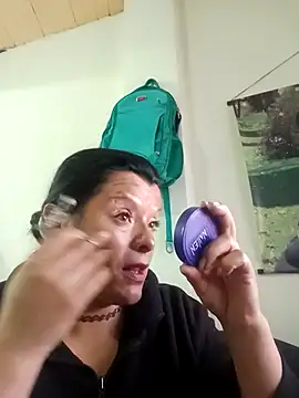 Hanna Kieran online show from 10, 10, 2025