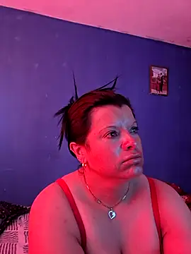 Hanna Kieran online show from 1, 12, 2025