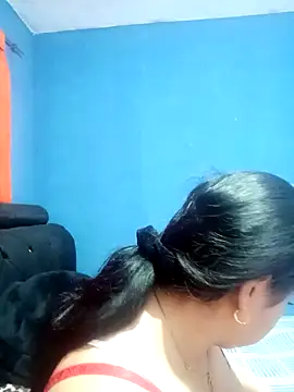 Hanna Kieran online show from 27, 11, 2025