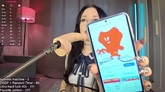 Juicy Vikki online show from 20, 6, 2026