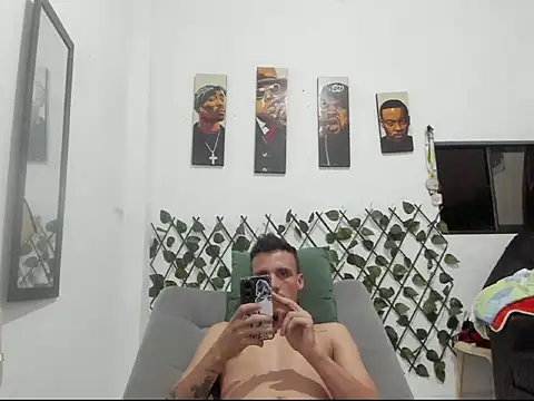 Snapshot of Latins_Boss chatting on 11, 6, 2026 Latins Boss online show from 11, 6, 2026