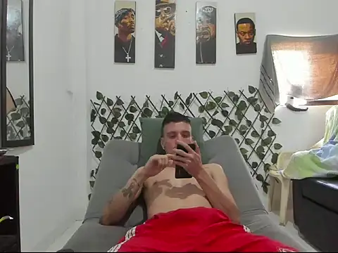 Latins Boss online show from 28, 4, 2026