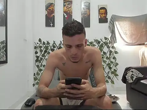 Latins Boss online show from 1, 4, 2026