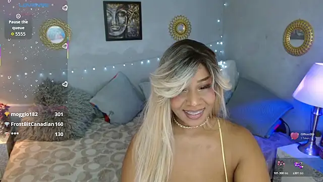 Corinndupontx online show from 22, 3, 2026