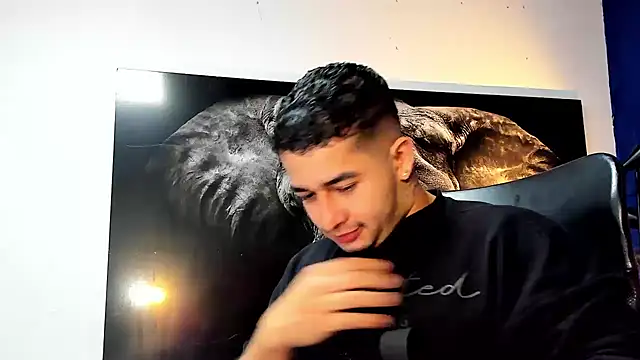 king falconer online show from 26, 11, 2025