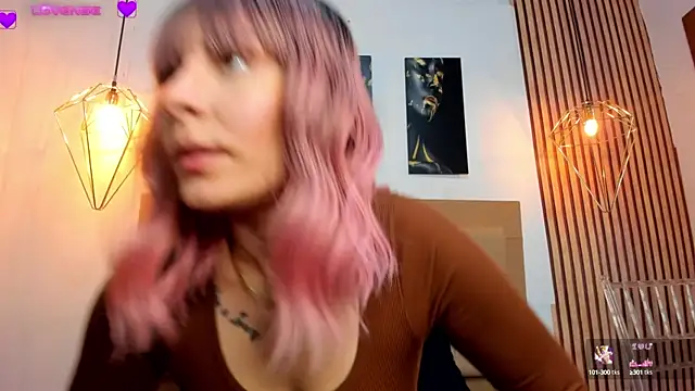 Snapshot of alesziarose chatting on 18, 9, 2025 alesziarose online show from 18, 9, 2025