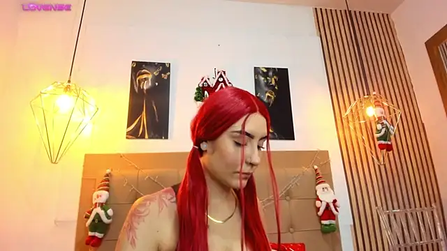 Snapshot of alesziarose chatting on 30, 11, 2025 alesziarose online show from 30, 11, 2025