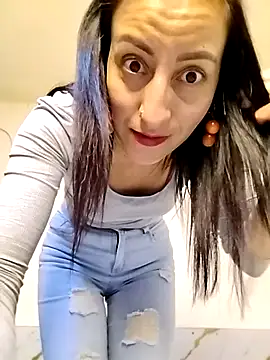 Oriana111 online show from 5, 5, 2026