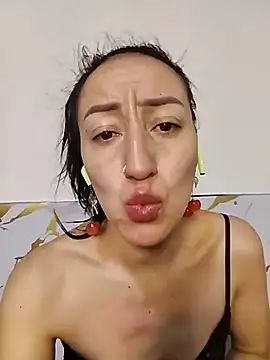 Oriana111 online show from 13, 5, 2026
