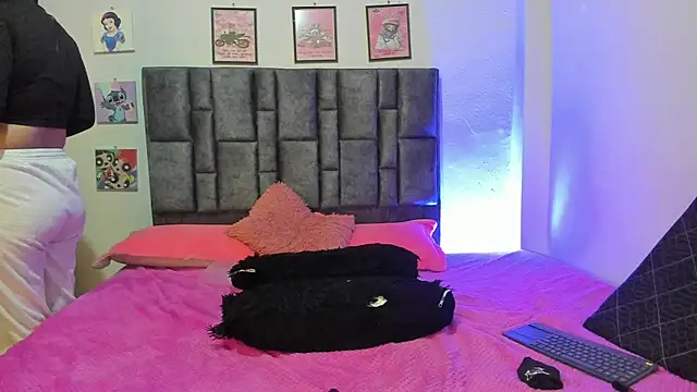 Snapshot of Esmeraldaa- chatting on 17, 6, 2026 Esmeraldaa- online show from 17, 6, 2026