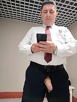 BigCristh79 online show from 6, 1, 2026