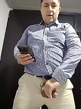 BigCristh79 online show from 4, 6, 2026