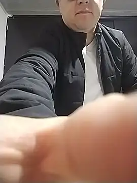 BigCristh79 online show from 11, 6, 2026