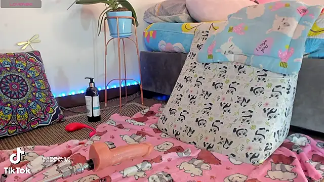 princessluna 19 online show from 28, 4, 2026