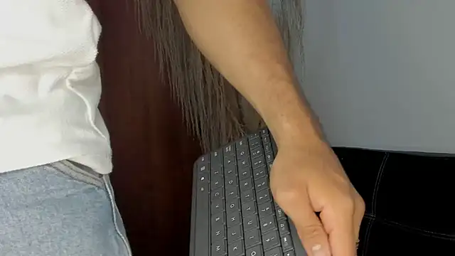 Snapshot of Evansdark1 chatting on 26, 9, 2025 Evansdark1 online show from 26, 9, 2025