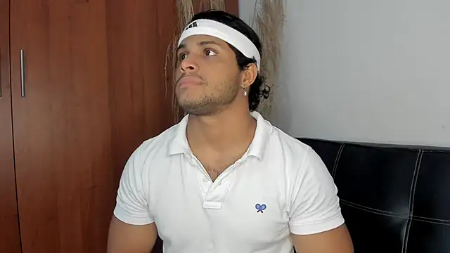 Snapshot of Evansdark1 chatting on 20, 11, 2025 Evansdark1 online show from 20, 11, 2025