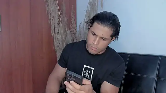 Snapshot of Evansdark1 chatting on 22, 9, 2025 Evansdark1 online show from 22, 9, 2025