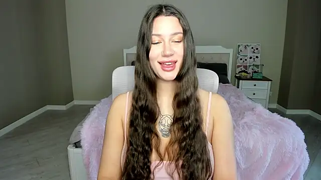 Snapshot of synop_sis chatting on 14, 11, 2025 synop sis online show from 14, 11, 2025