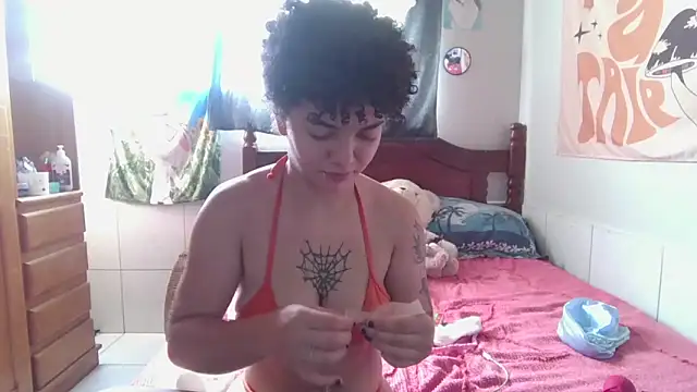 Snapshot of CamillyBlum chatting on 15, 5, 2026 CamillyBlum online show from 15, 5, 2026
